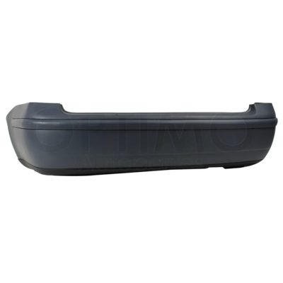 Facia trasera con moldura con spoiler inferior con guias 4PTAS