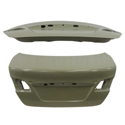 Tapa cajuela con hoyo para camara (Color / gris)