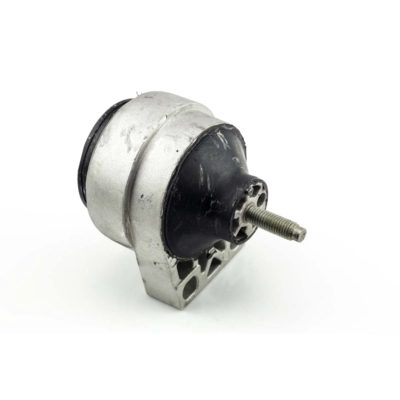 Soporte de motor derecho